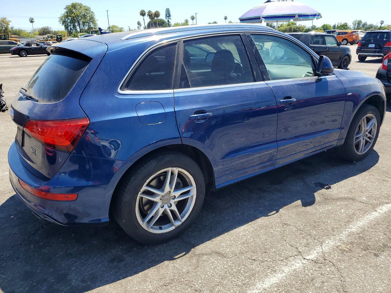 2013 Audi Q5 Premium Plus Blue vin: WA1DGAFP0DA027796
