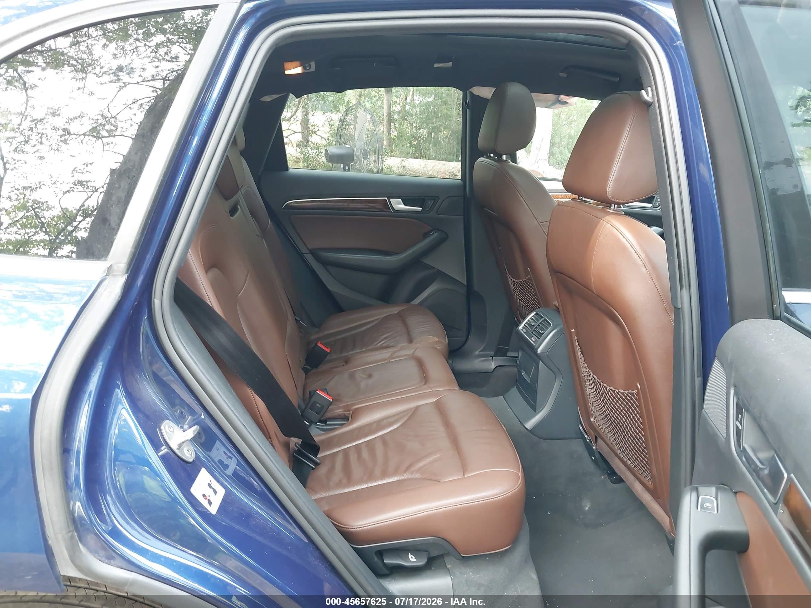 2015 Audi Q5 3.0t Premium Plus Blue vin: WA1DGAFP0FA019054