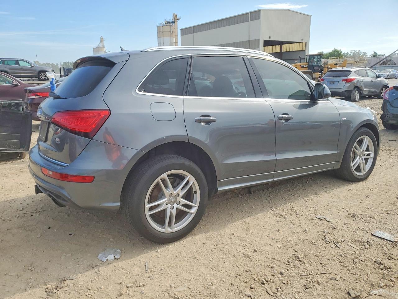 2015 Audi Q5 Premium Plus Серый vin: WA1DGAFP0FA043872