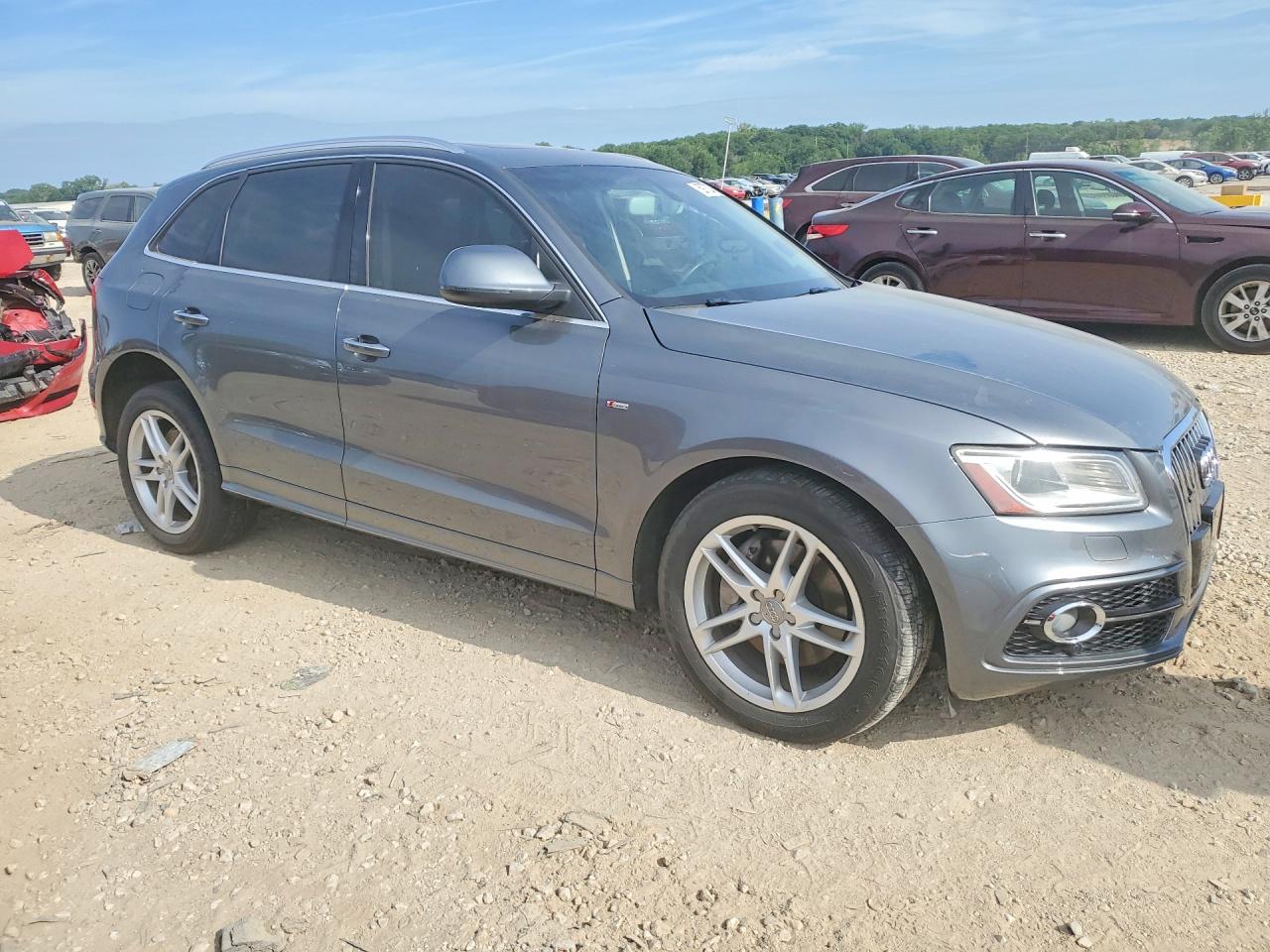 2015 Audi Q5 Premium Plus Серый vin: WA1DGAFP0FA043872