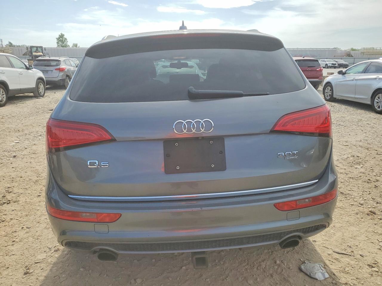 2015 Audi Q5 Premium Plus Серый vin: WA1DGAFP0FA043872