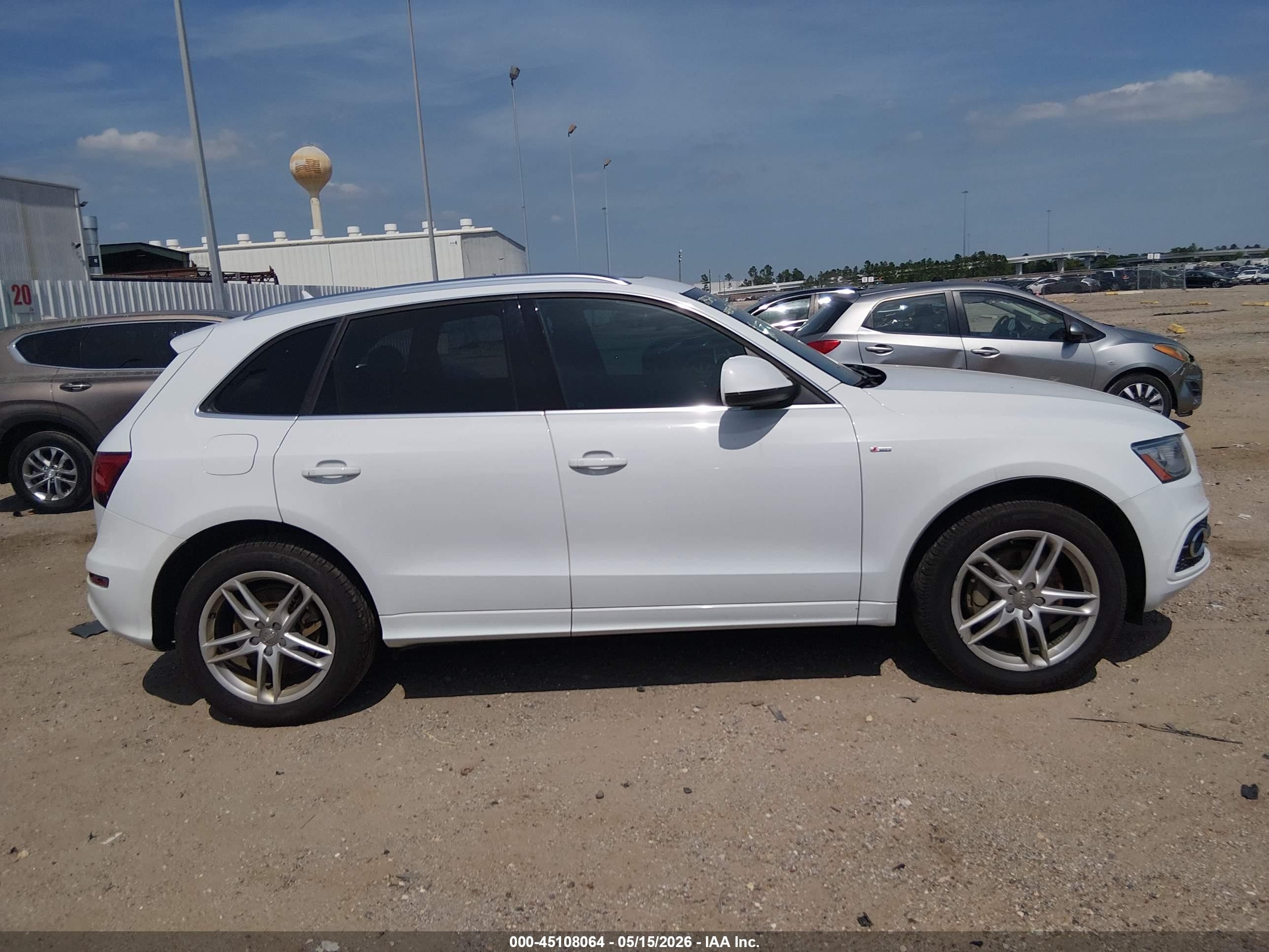 2014 Audi Q5 3.0t Premium Plus White vin: WA1DGAFP1EA053583