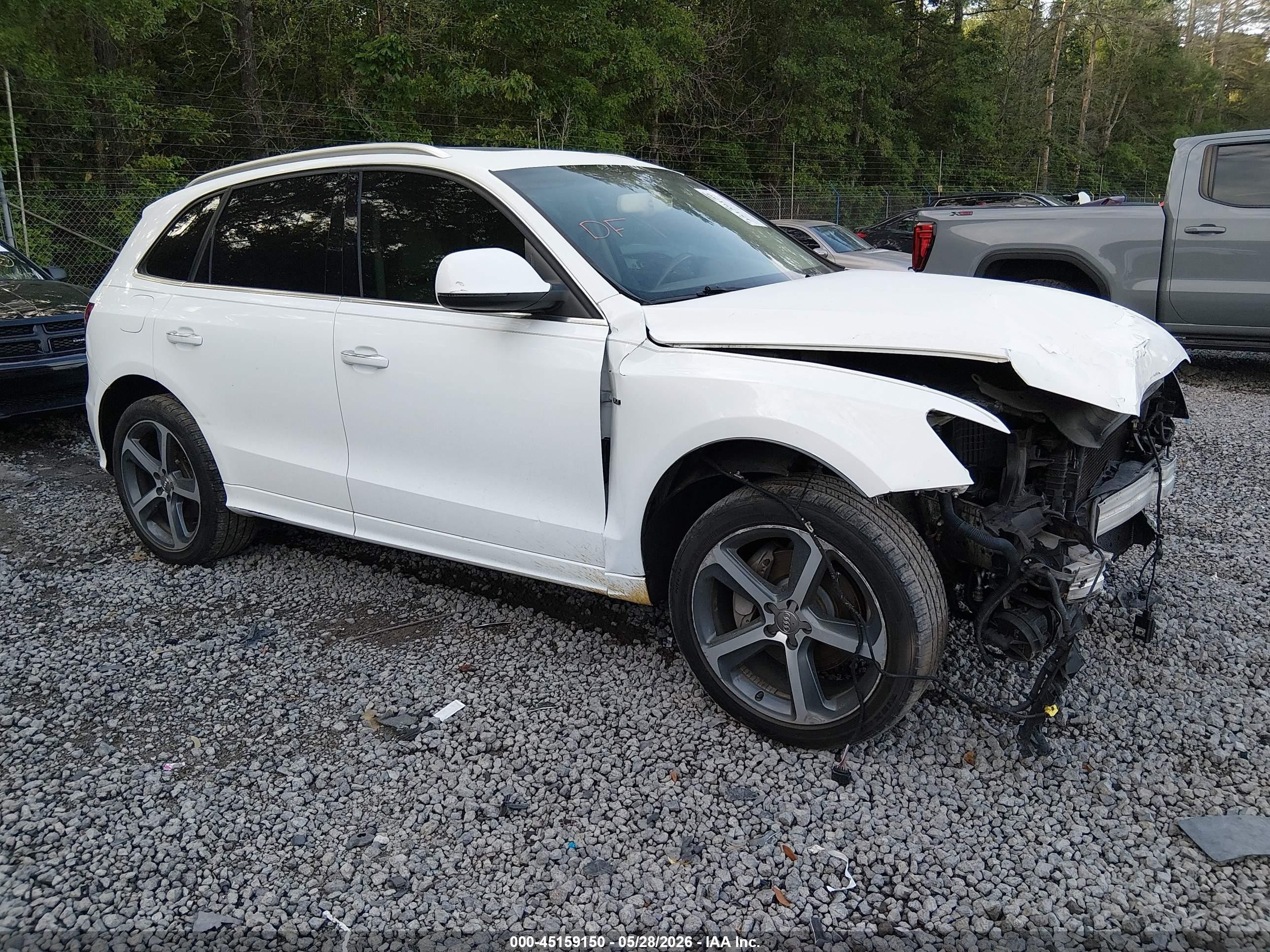 2015 Audi Q5 3.0t Premium Plus White vin: WA1DGAFP1FA035845