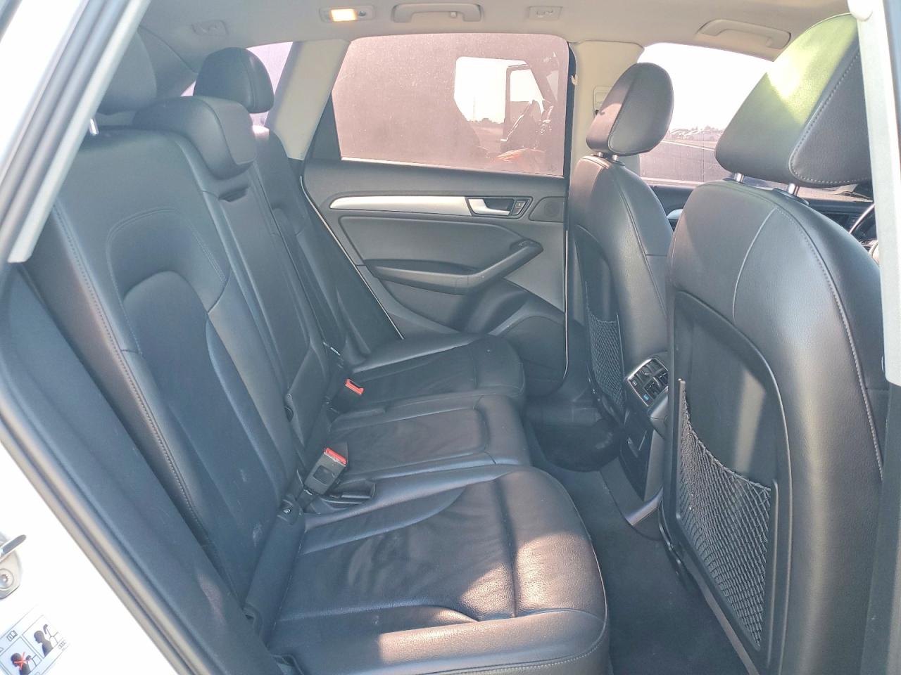 2015 Audi Q5 Premium Plus White vin: WA1DGAFP1FA079988