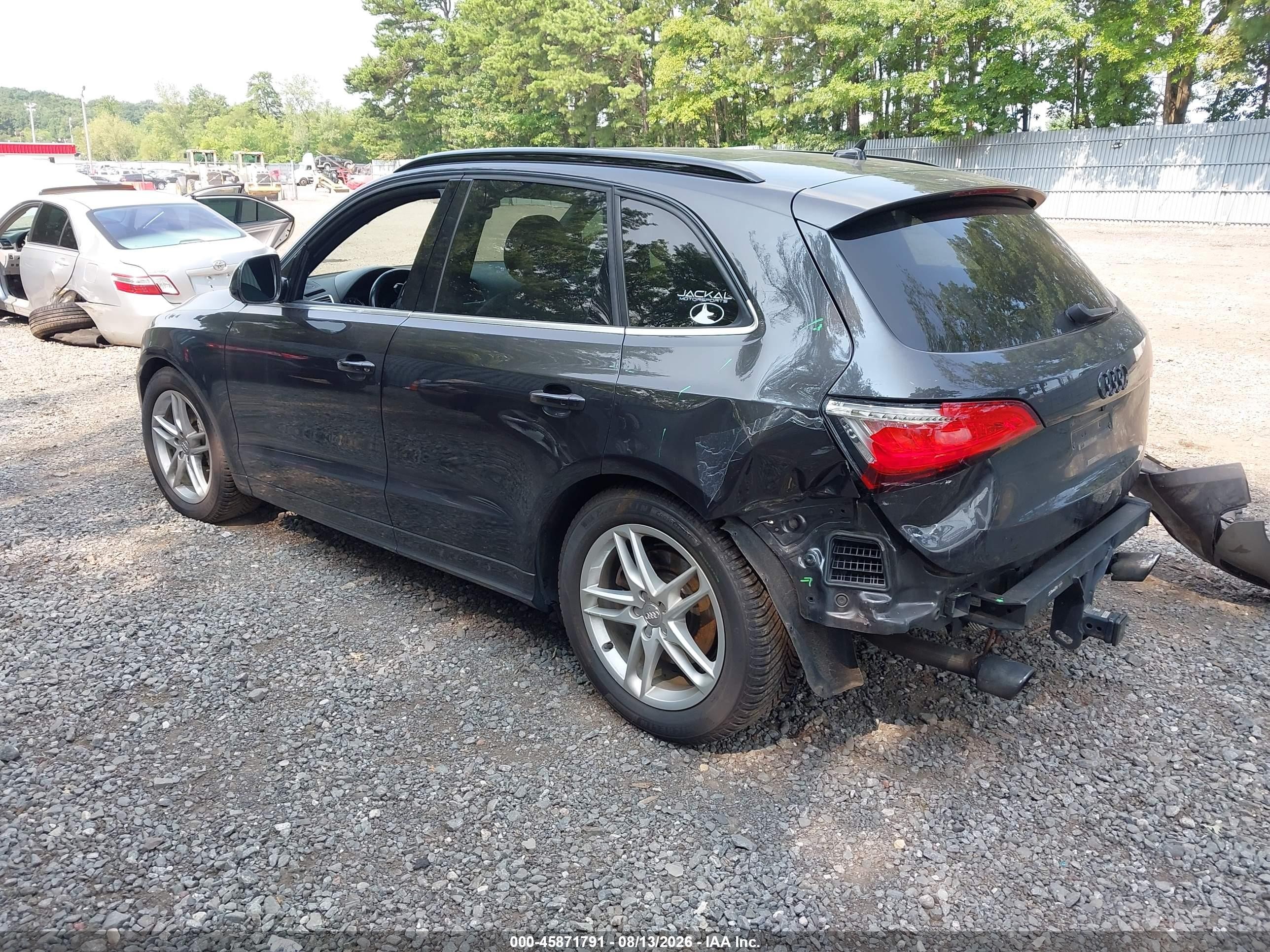 2015 Audi Q5 3.0t Premium Plus Черный vin: WA1DGAFP1FA101570