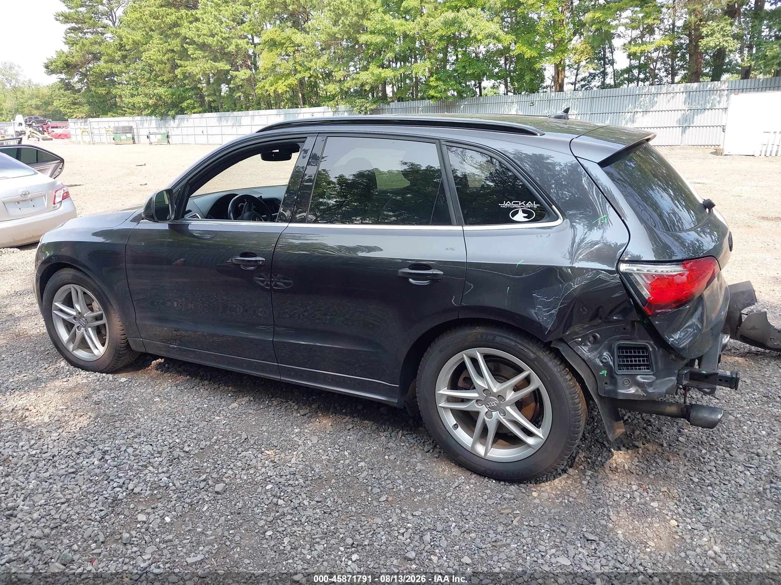 2015 Audi Q5 3.0t Premium Plus Черный vin: WA1DGAFP1FA101570