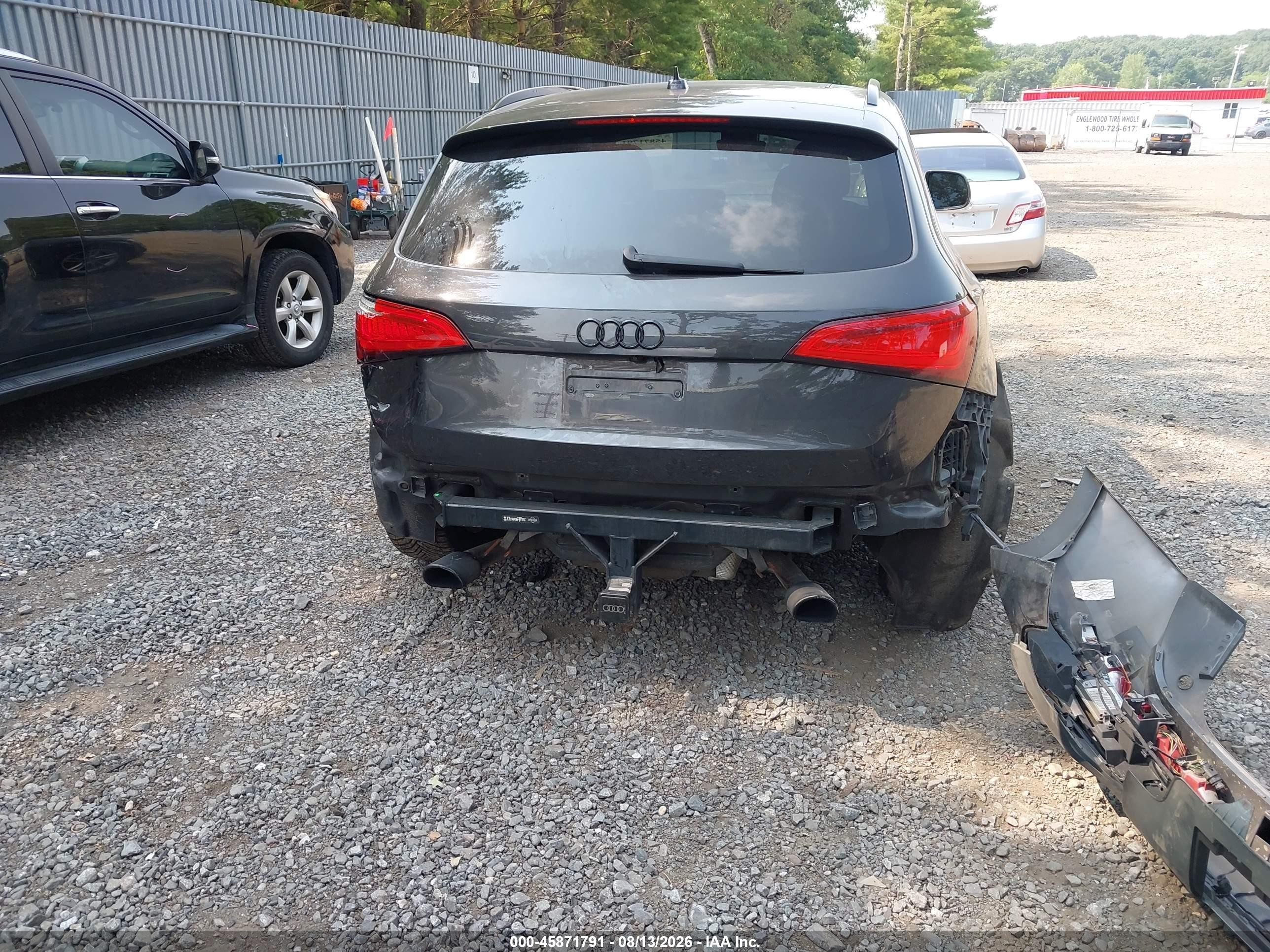 2015 Audi Q5 3.0t Premium Plus Черный vin: WA1DGAFP1FA101570