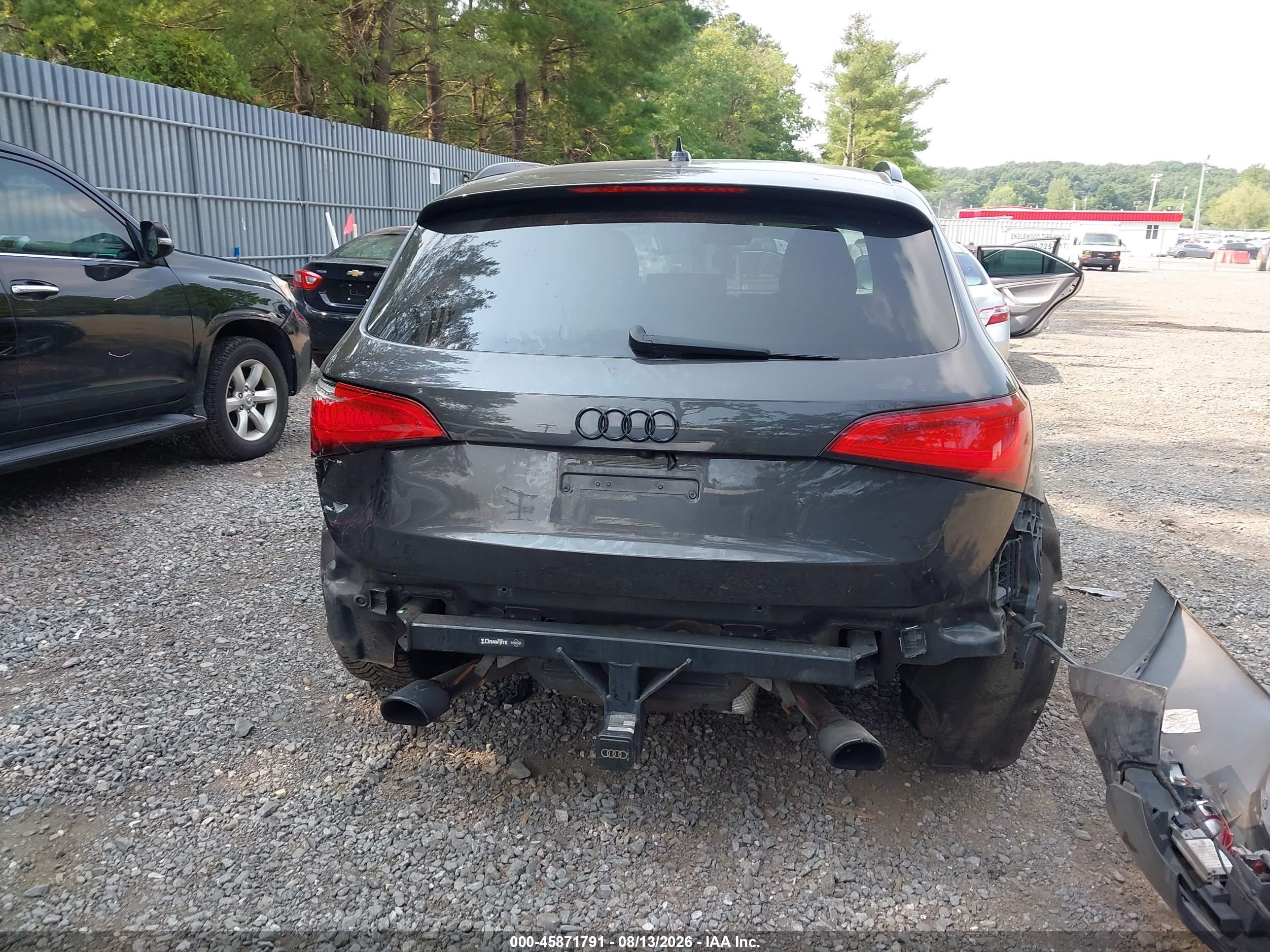 2015 Audi Q5 3.0t Premium Plus Черный vin: WA1DGAFP1FA101570