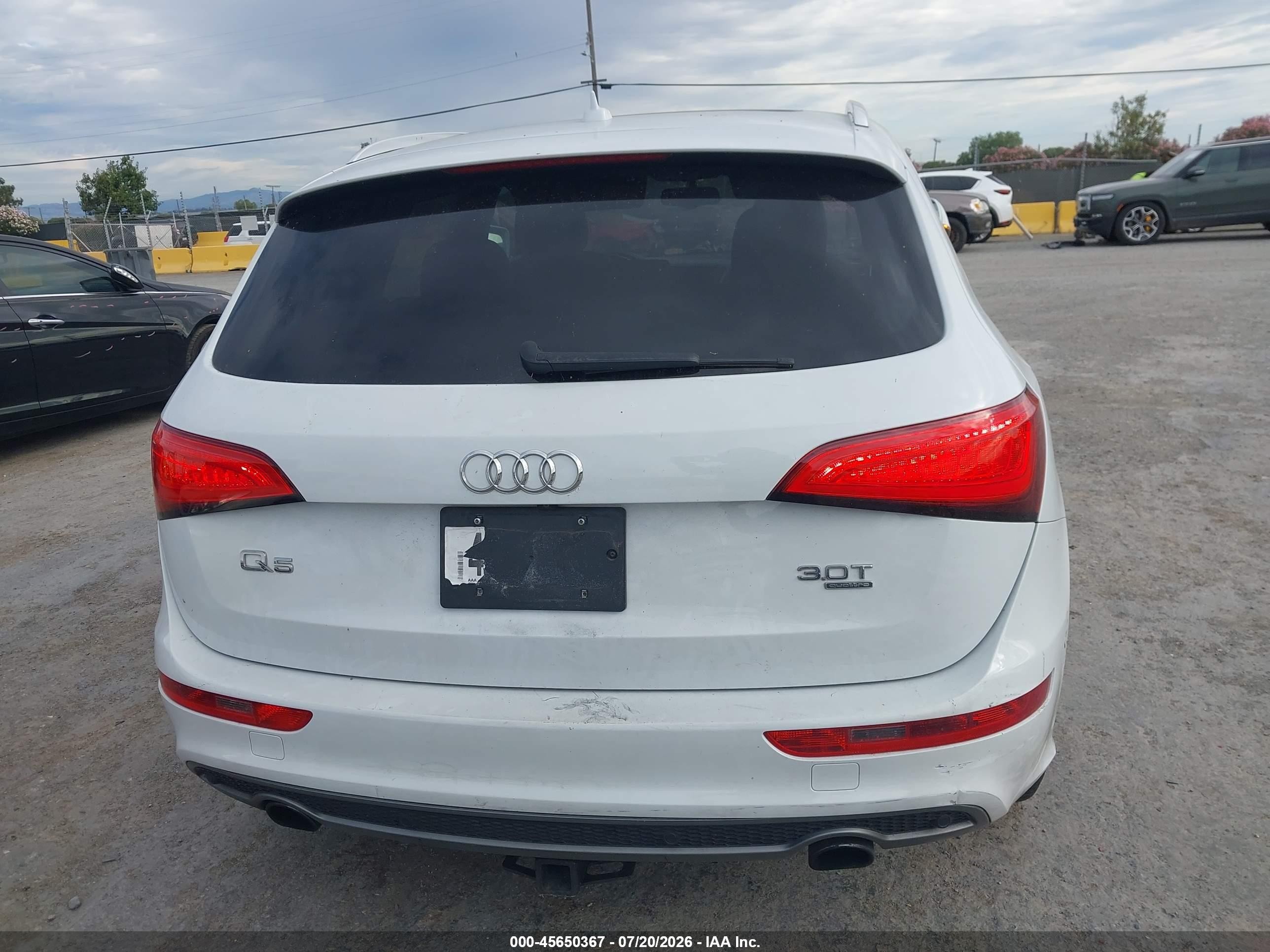 2014 Audi Q5 3.0t Premium Plus White vin: WA1DGAFP2EA039742
