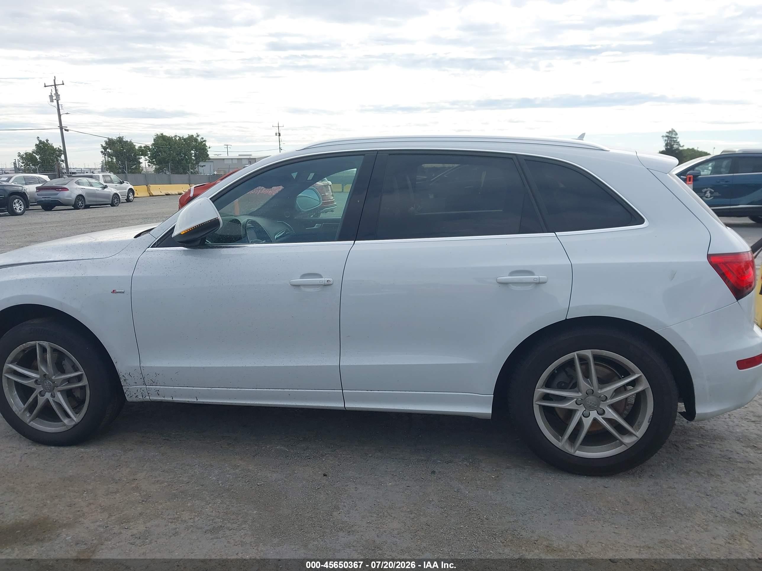 2014 Audi Q5 3.0t Premium Plus White vin: WA1DGAFP2EA039742
