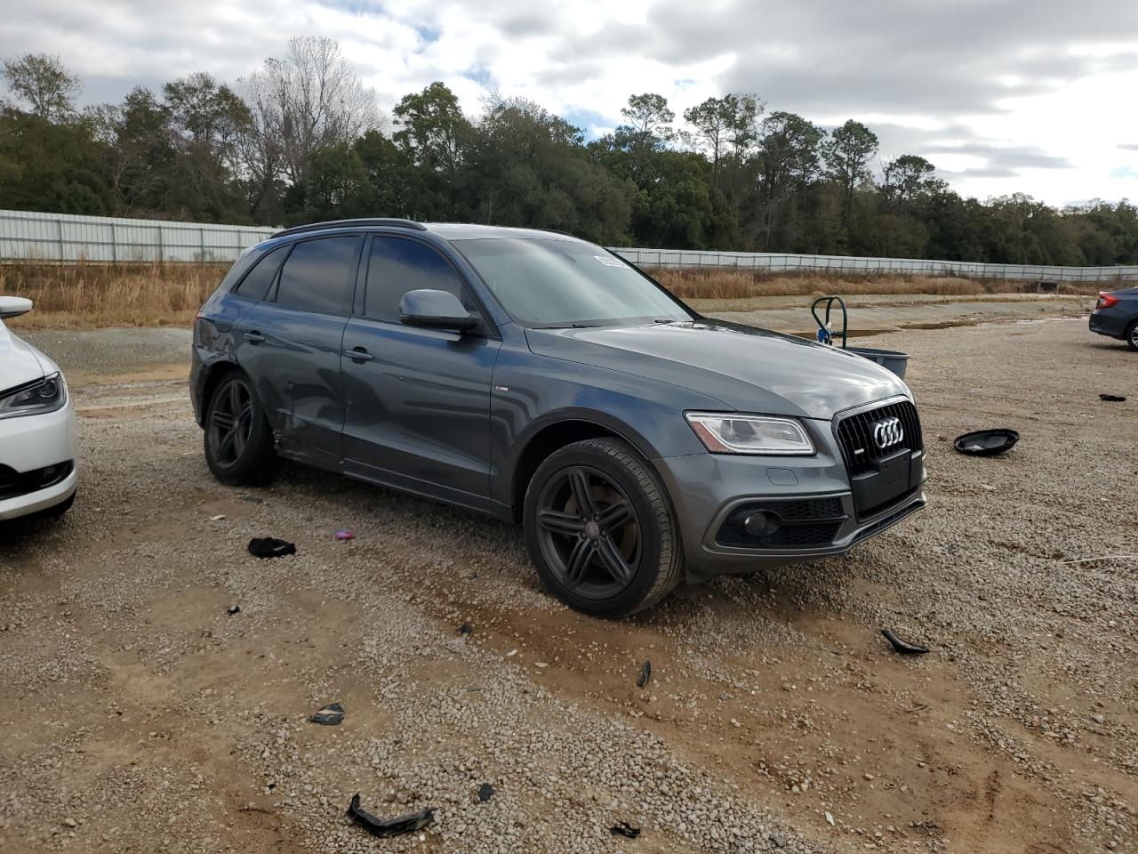 2014 Audi Q5 Premium Plus Charcoal vin: WA1DGAFP2EA059151