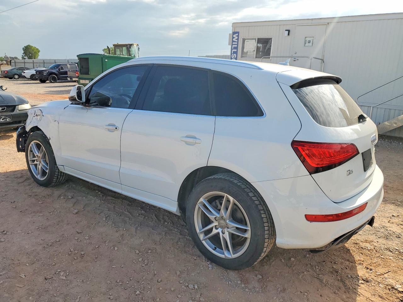 2014 Audi Q5 Premium Plus White vin: WA1DGAFP2EA079139