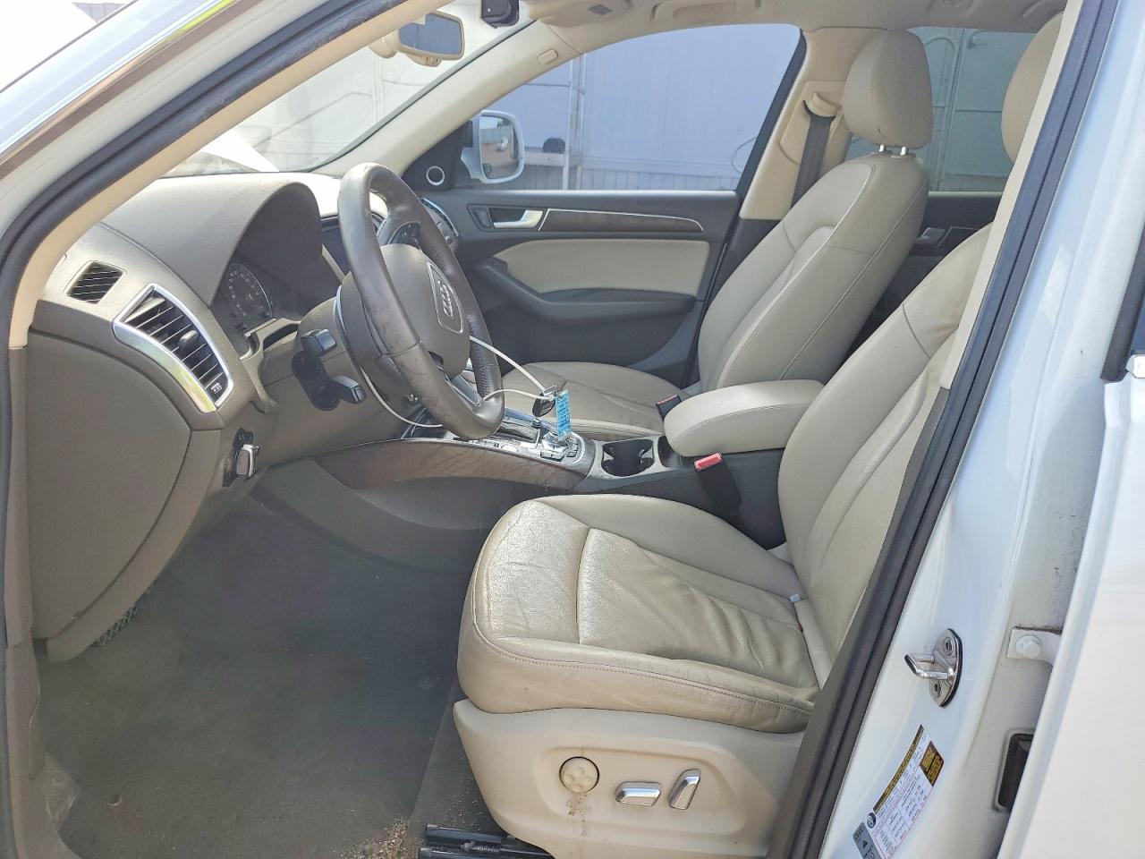 2014 Audi Q5 Premium Plus White vin: WA1DGAFP2EA079139