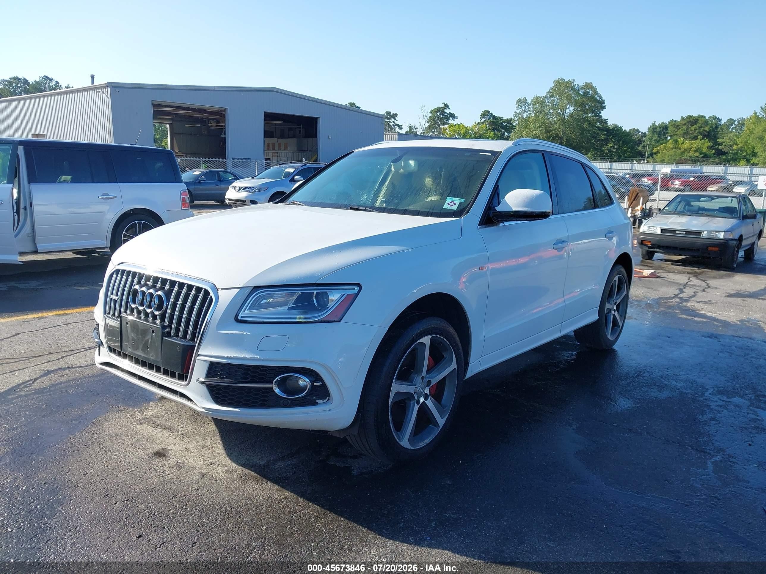 2015 Audi Q5 3.0t Premium Plus Белый vin: WA1DGAFP2FA115736