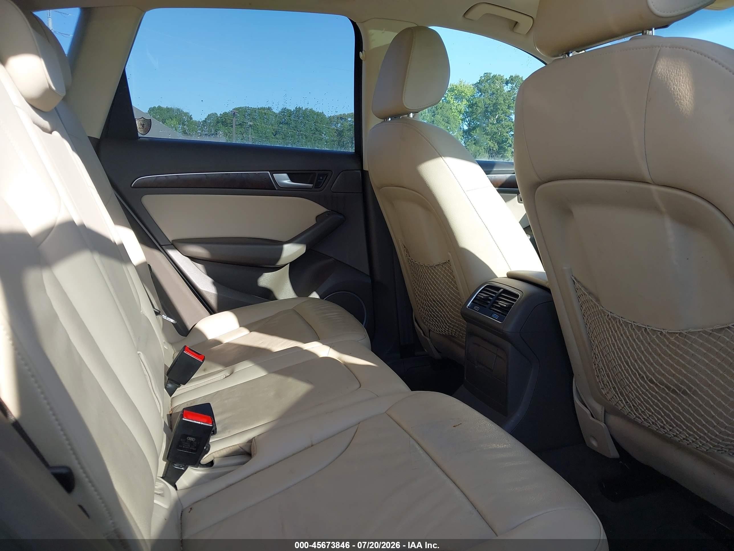 2015 Audi Q5 3.0t Premium Plus Белый vin: WA1DGAFP2FA115736