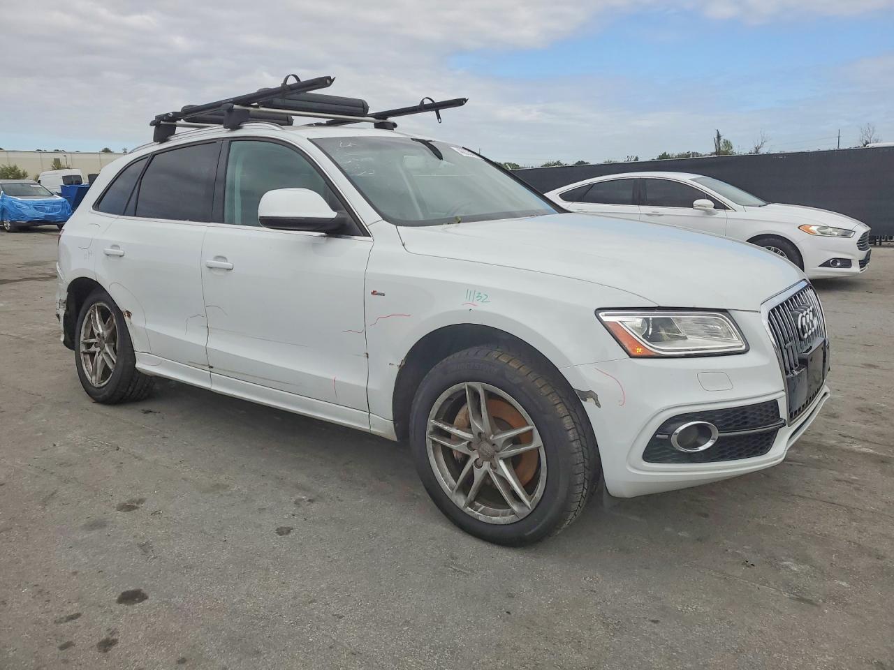 2014 Audi Q5 Premium Plus White vin: WA1DGAFP3EA023176