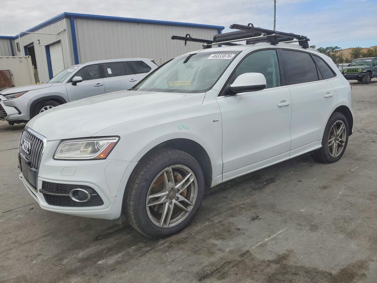 2014 Audi Q5 Premium Plus White vin: WA1DGAFP3EA023176