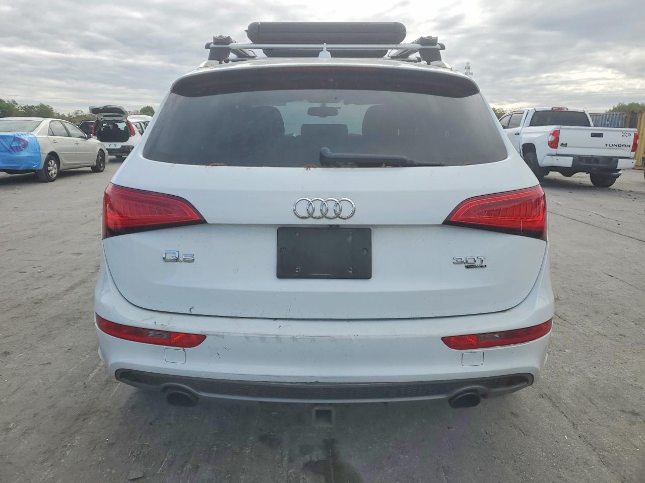 2014 Audi Q5 Premium Plus White vin: WA1DGAFP3EA023176