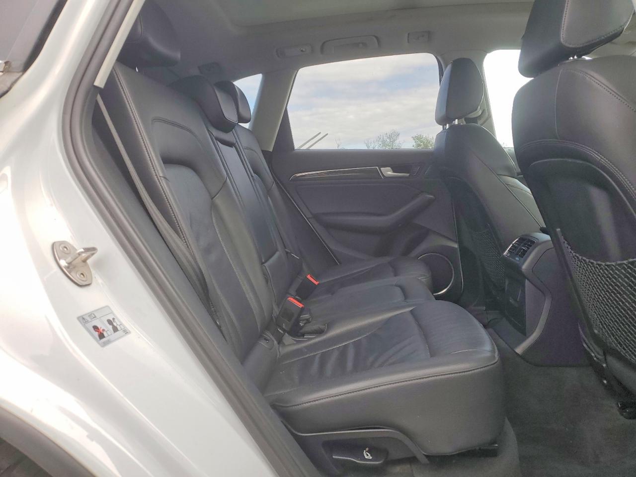 2014 Audi Q5 Premium Plus White vin: WA1DGAFP3EA023176