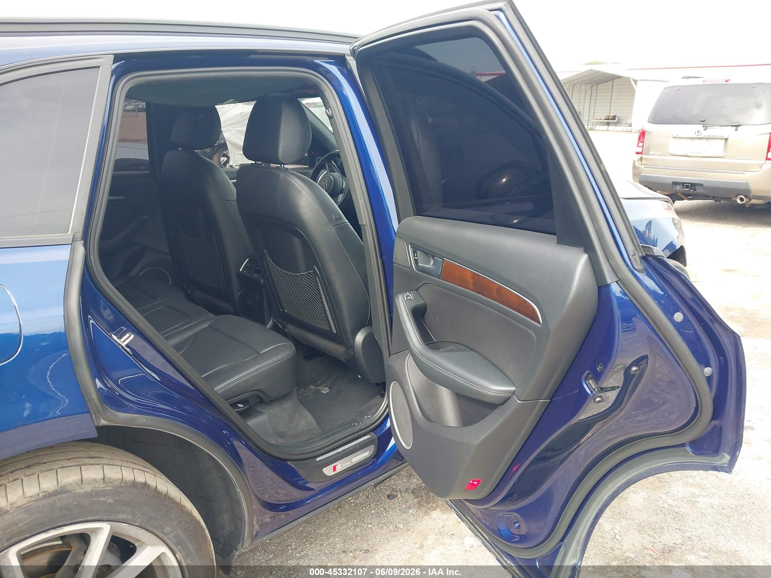 2015 Audi Q5 3.0t Premium Plus Dark Blue vin: WA1DGAFP3FA052310