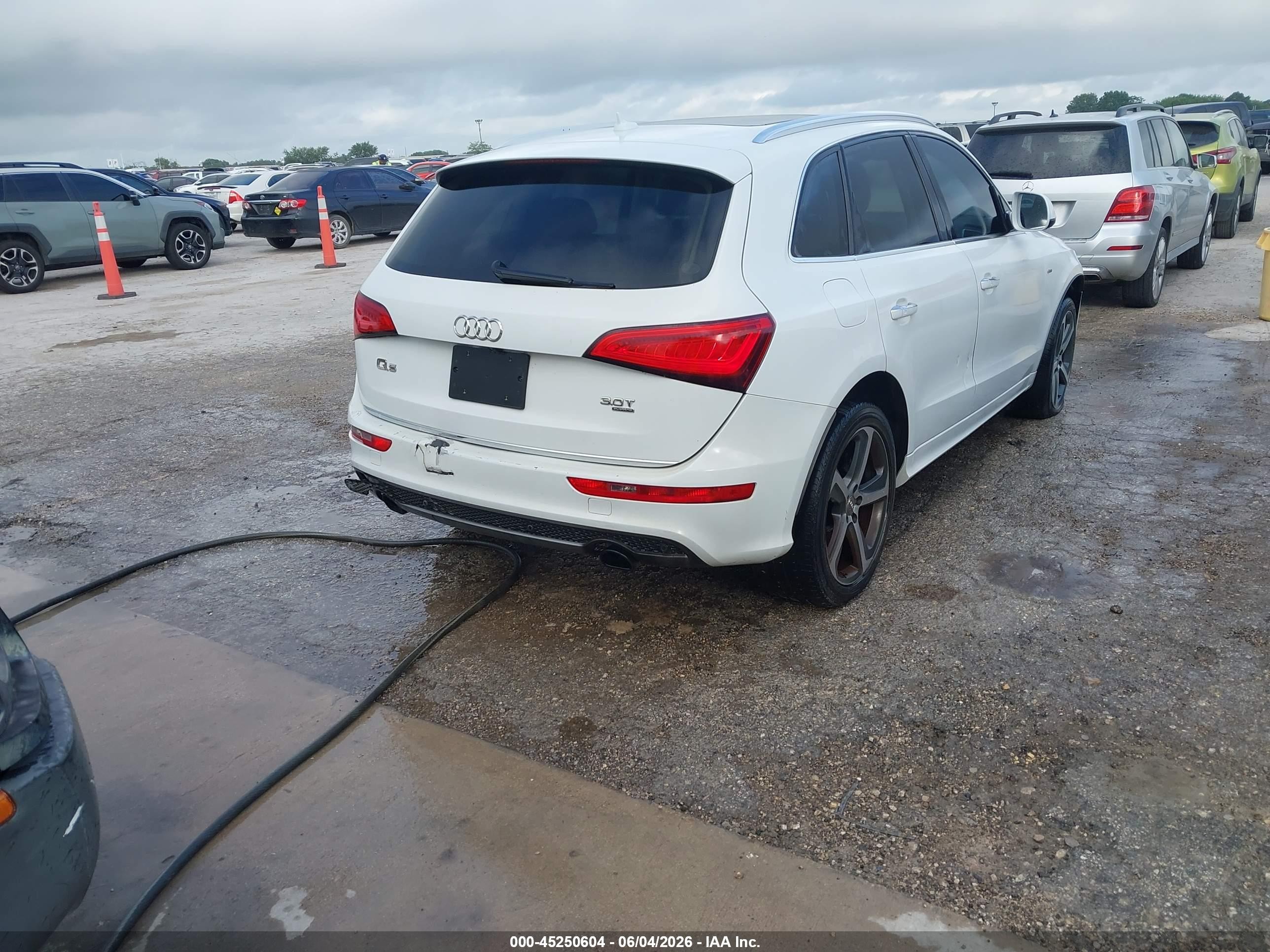 2015 Audi Q5 3.0t Premium Plus White vin: WA1DGAFP3FA059998