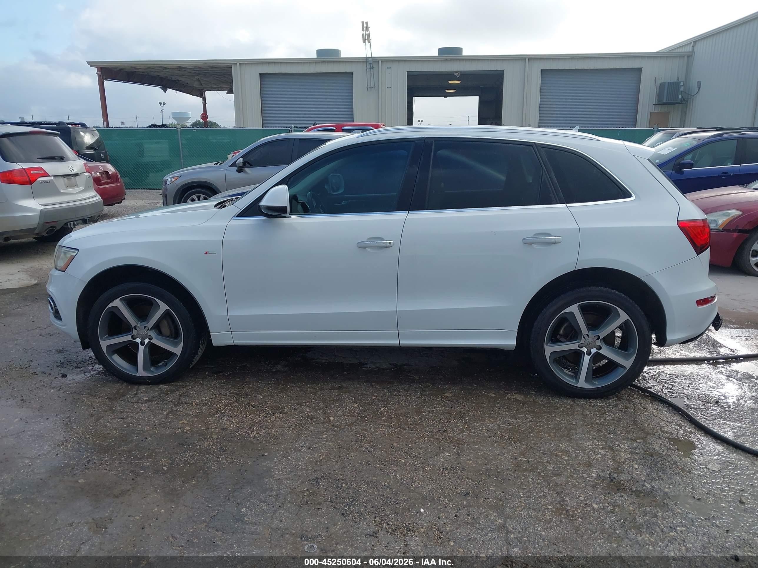2015 Audi Q5 3.0t Premium Plus White vin: WA1DGAFP3FA059998