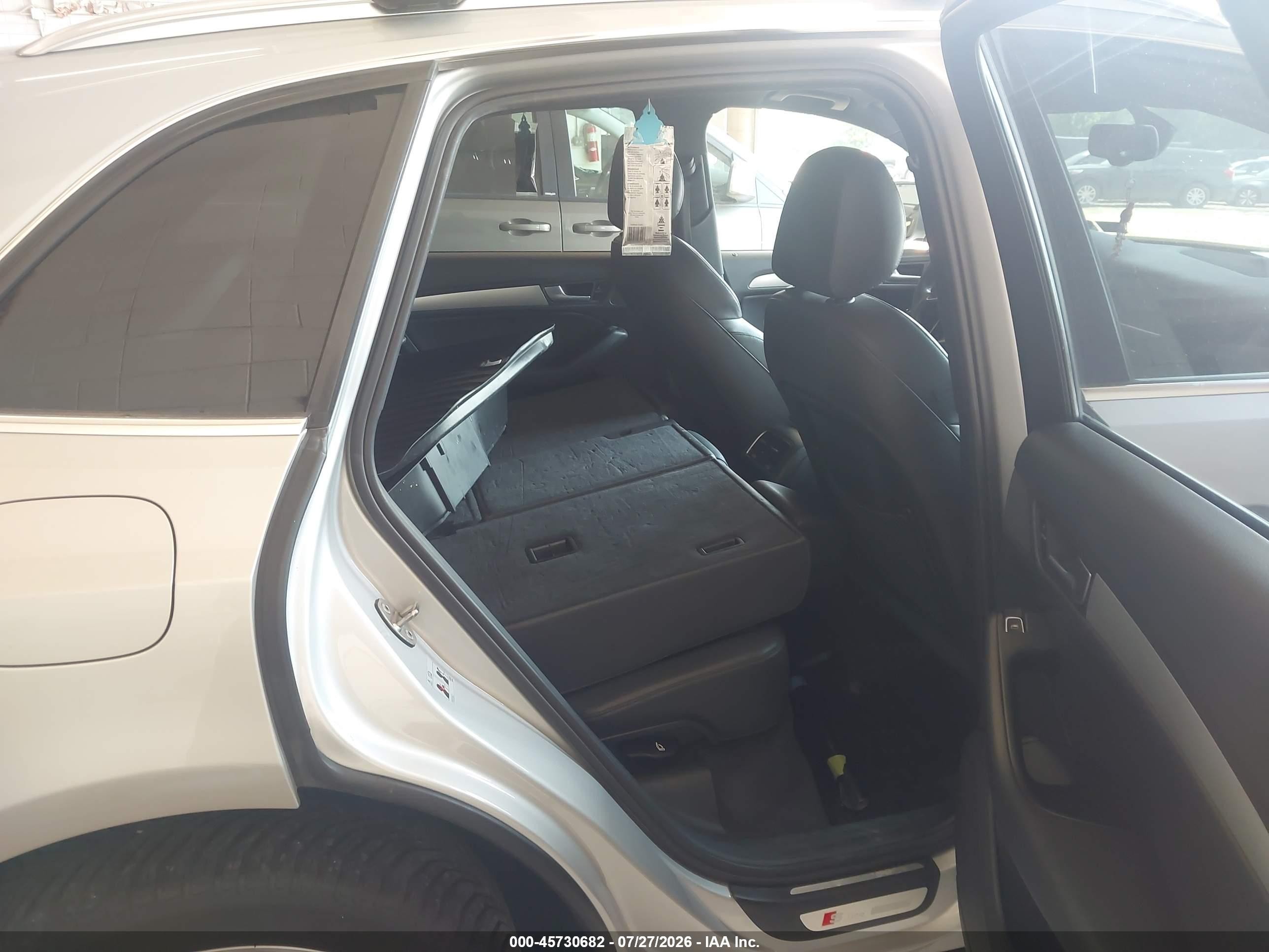 2013 Audi Q5 3.0t Premium Plus Silver vin: WA1DGAFP5DA066478