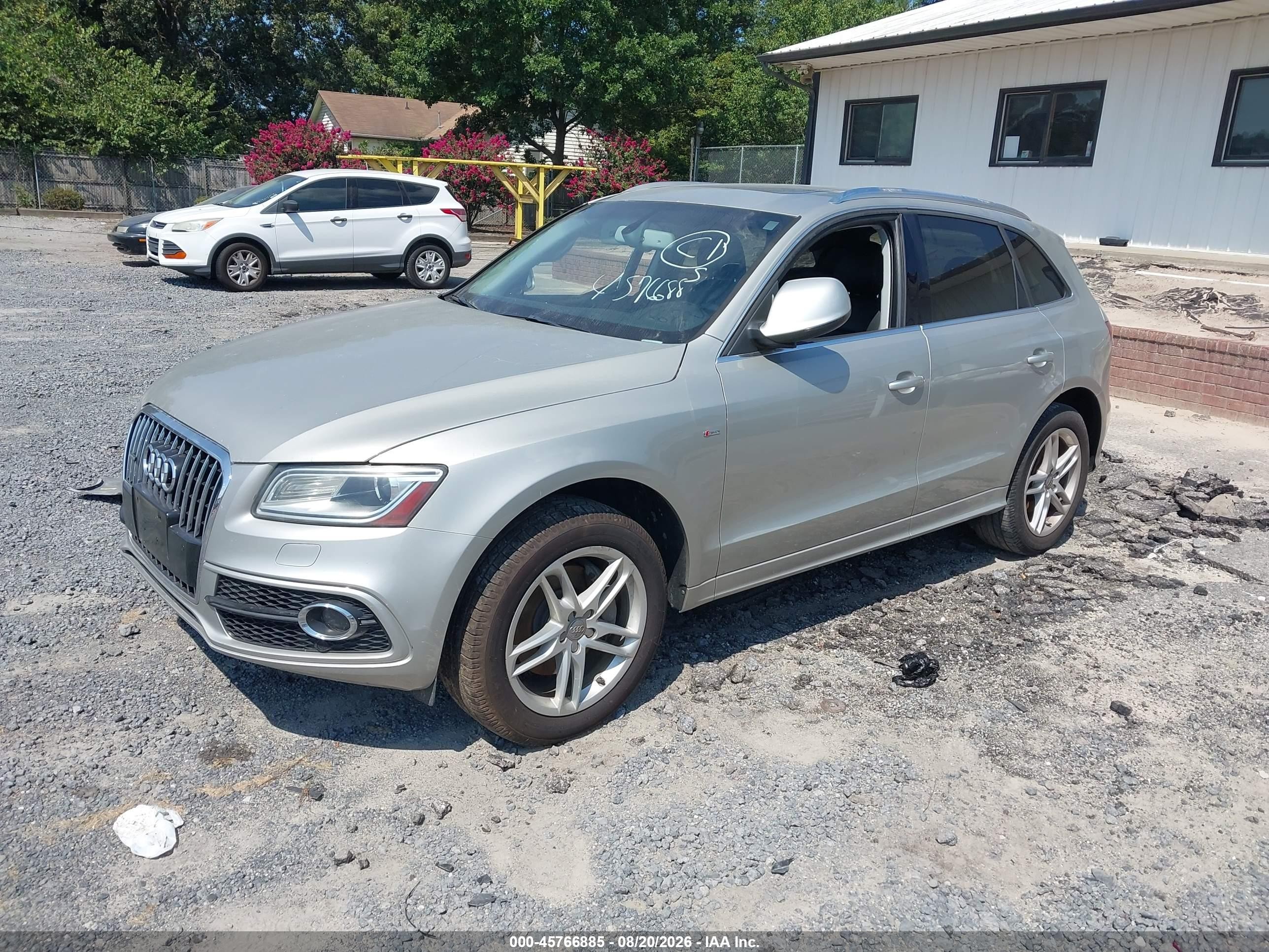 2014 Audi Q5 3.0t Premium Plus Beige vin: WA1DGAFP5EA007531