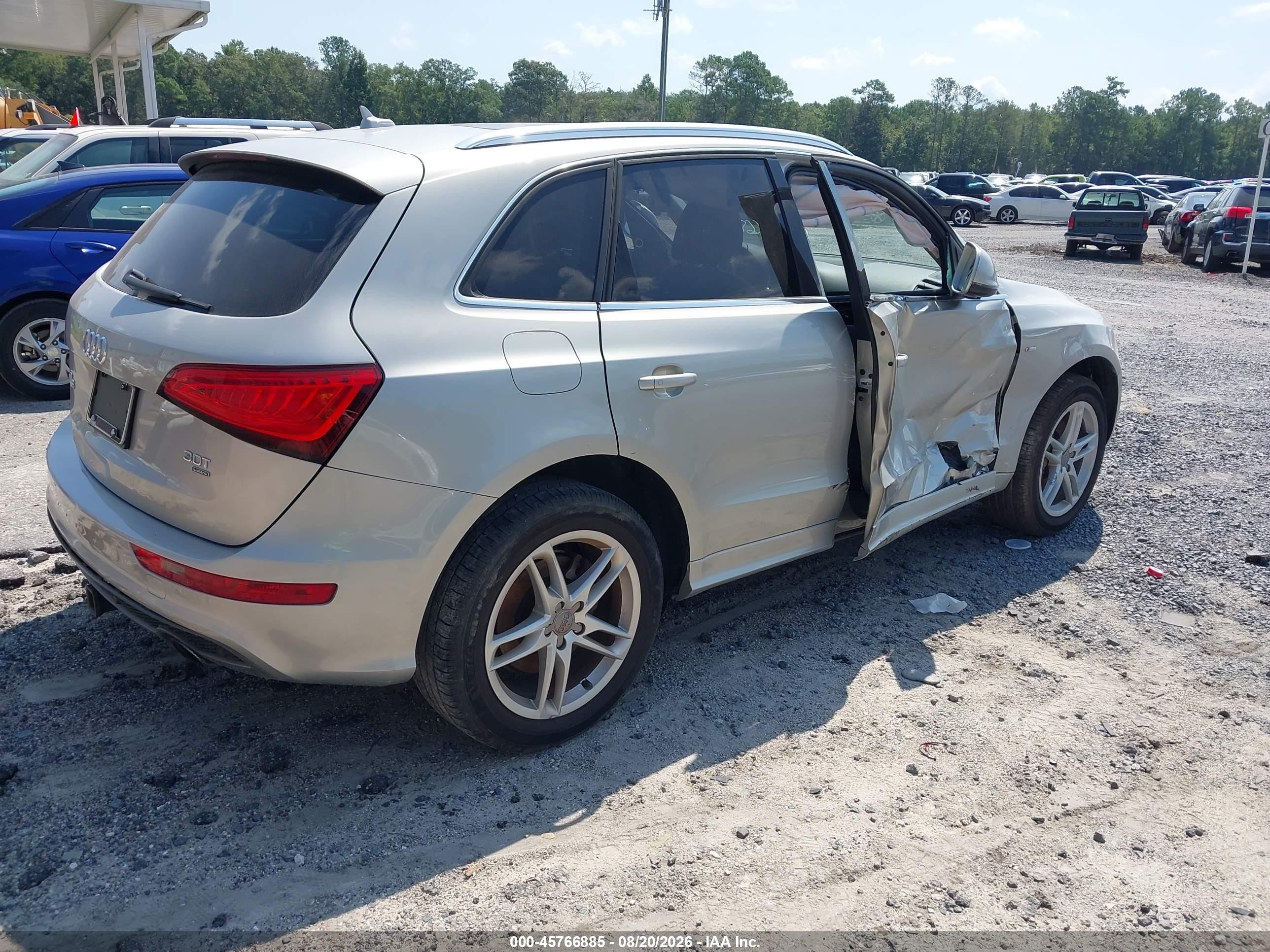 2014 Audi Q5 3.0t Premium Plus Beige vin: WA1DGAFP5EA007531
