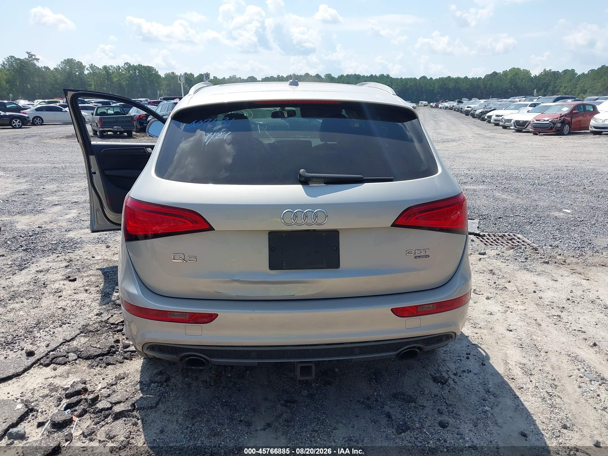 2014 Audi Q5 3.0t Premium Plus Beige vin: WA1DGAFP5EA007531