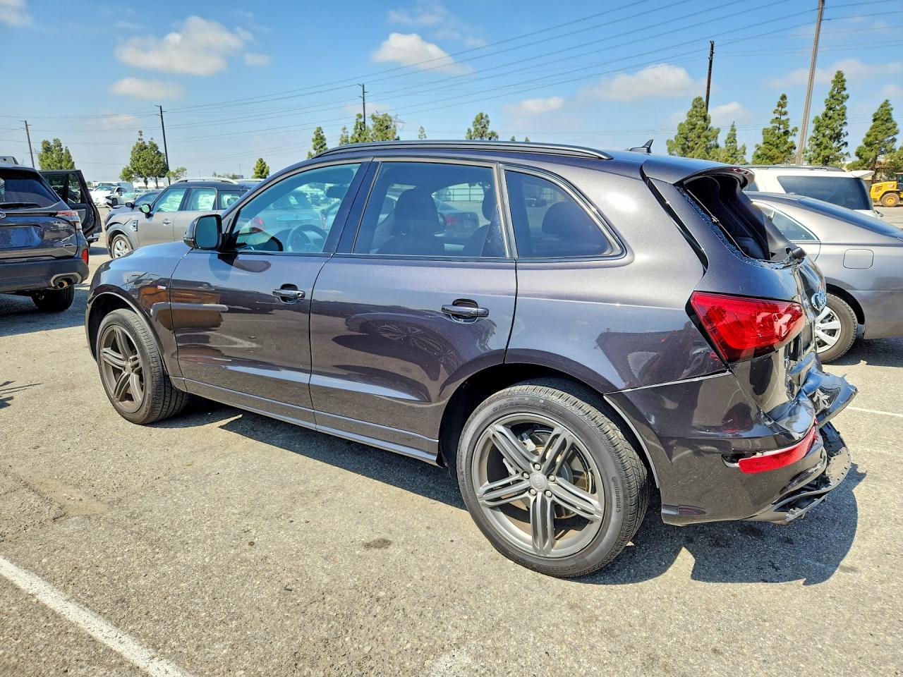 2014 Audi Q5 Premium Plus Gray vin: WA1DGAFP5EA050394