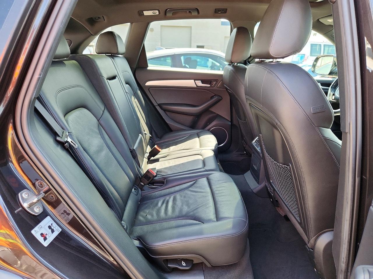 2014 Audi Q5 Premium Plus Gray vin: WA1DGAFP5EA050394