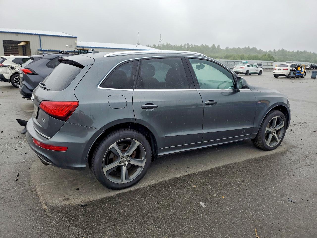 2015 Audi Q5 Premium Plus Gray vin: WA1DGAFP6FA026896