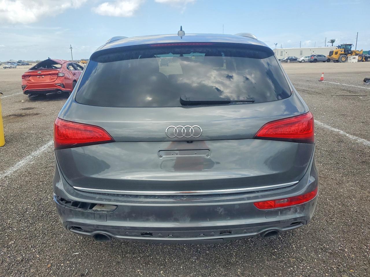 2015 Audi Q5 Premium Plus Серый vin: WA1DGAFP6FA054231
