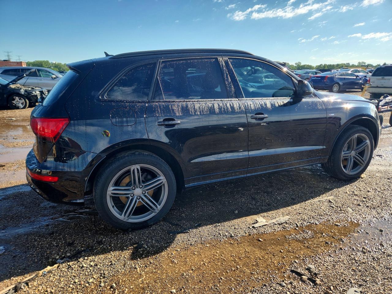 2014 Audi Q5 Premium Plus Черный vin: WA1DGAFP7EA048131