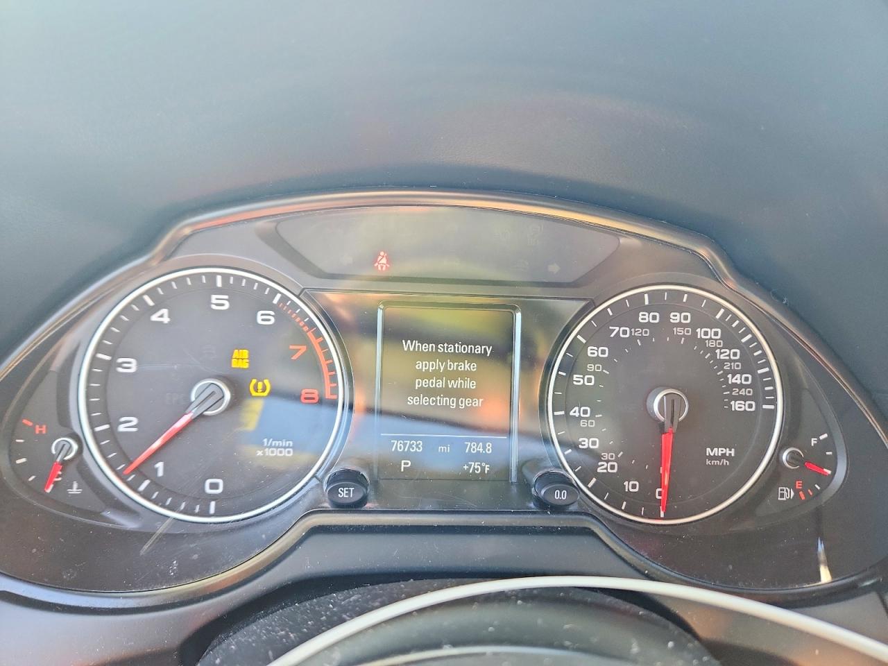 2014 Audi Q5 Premium Plus Черный vin: WA1DGAFP7EA048131