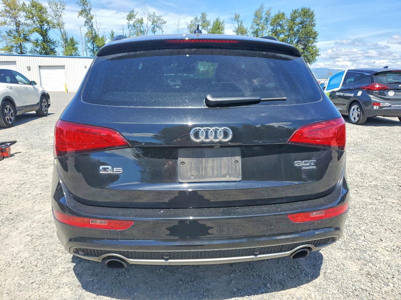 2015 Audi Q5 Premium Plus Черный vin: WA1DGAFP7FA038216