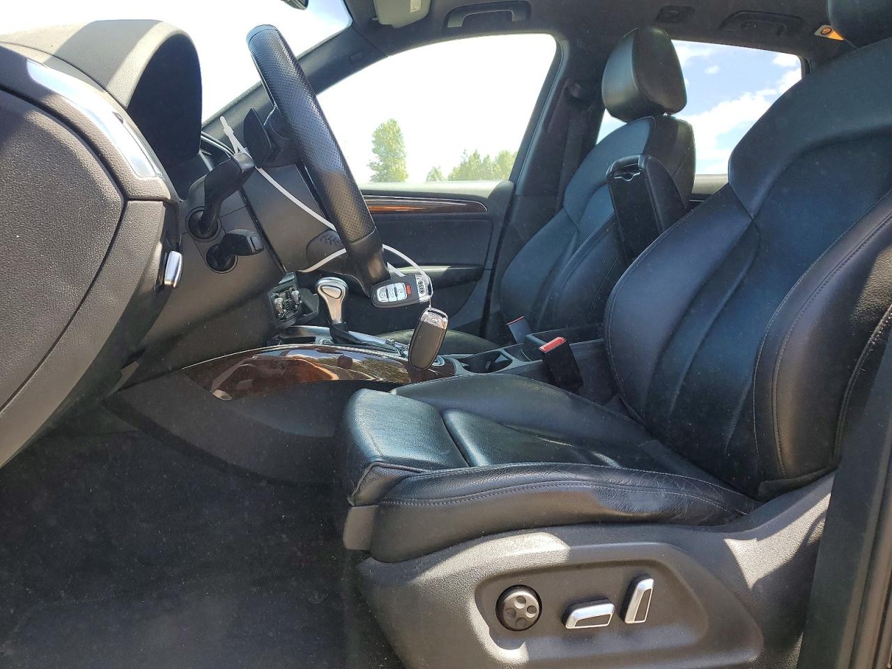 2015 Audi Q5 Premium Plus Черный vin: WA1DGAFP7FA038216