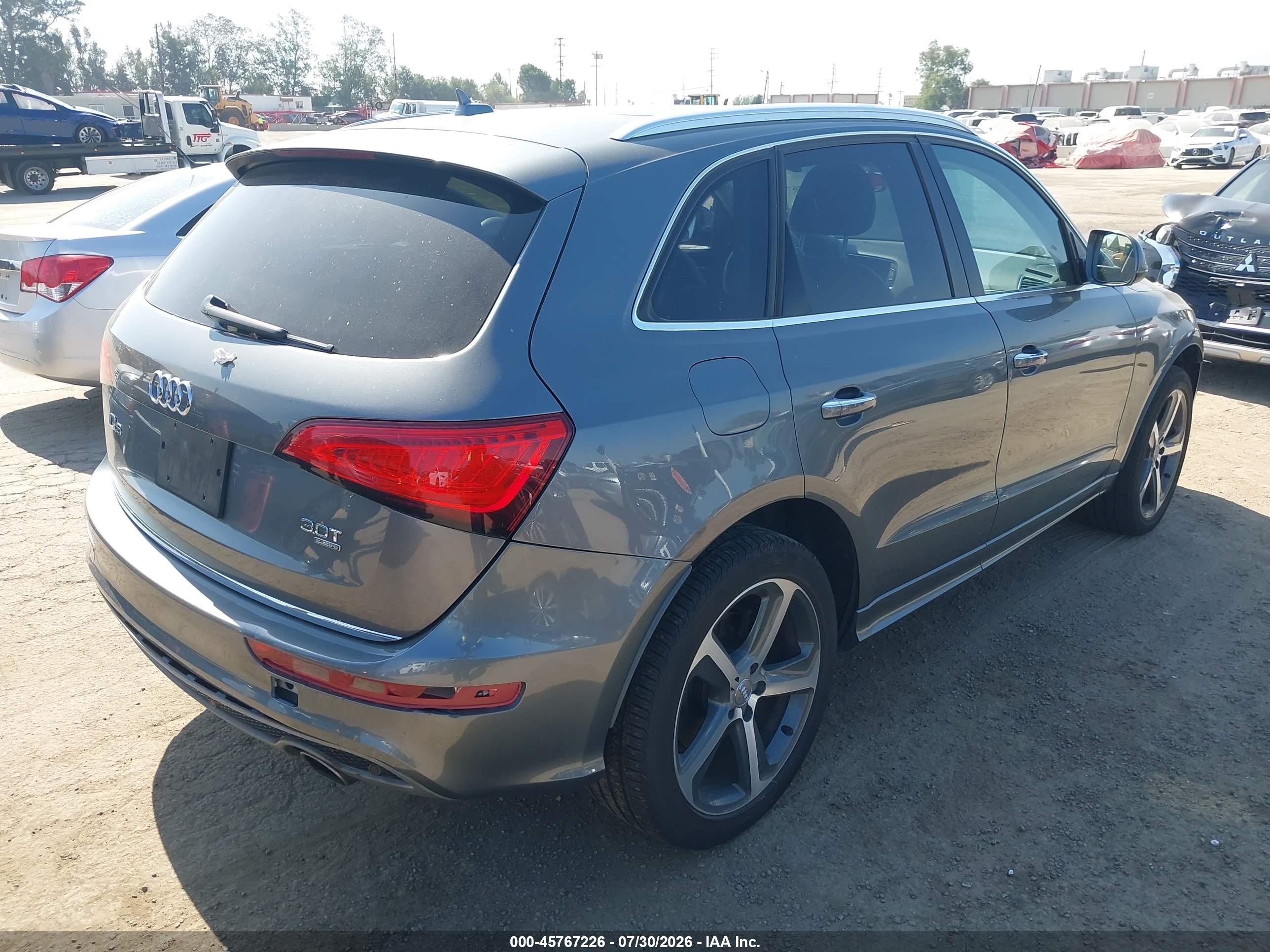 2015 Audi Q5 3.0t Premium Plus Gray vin: WA1DGAFP7FA042850