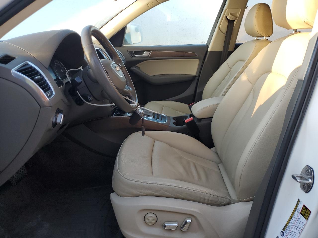 2013 Audi Q5 Premium Plus White vin: WA1DGAFP8DA047598