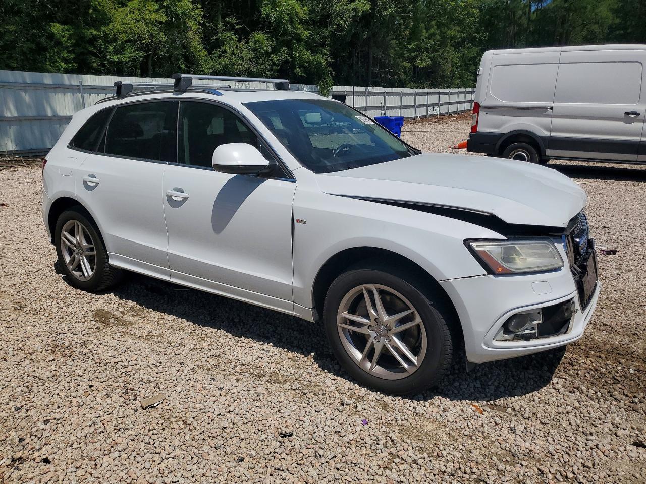 2013 Audi Q5 Premium Plus White vin: WA1DGAFP8DA062747
