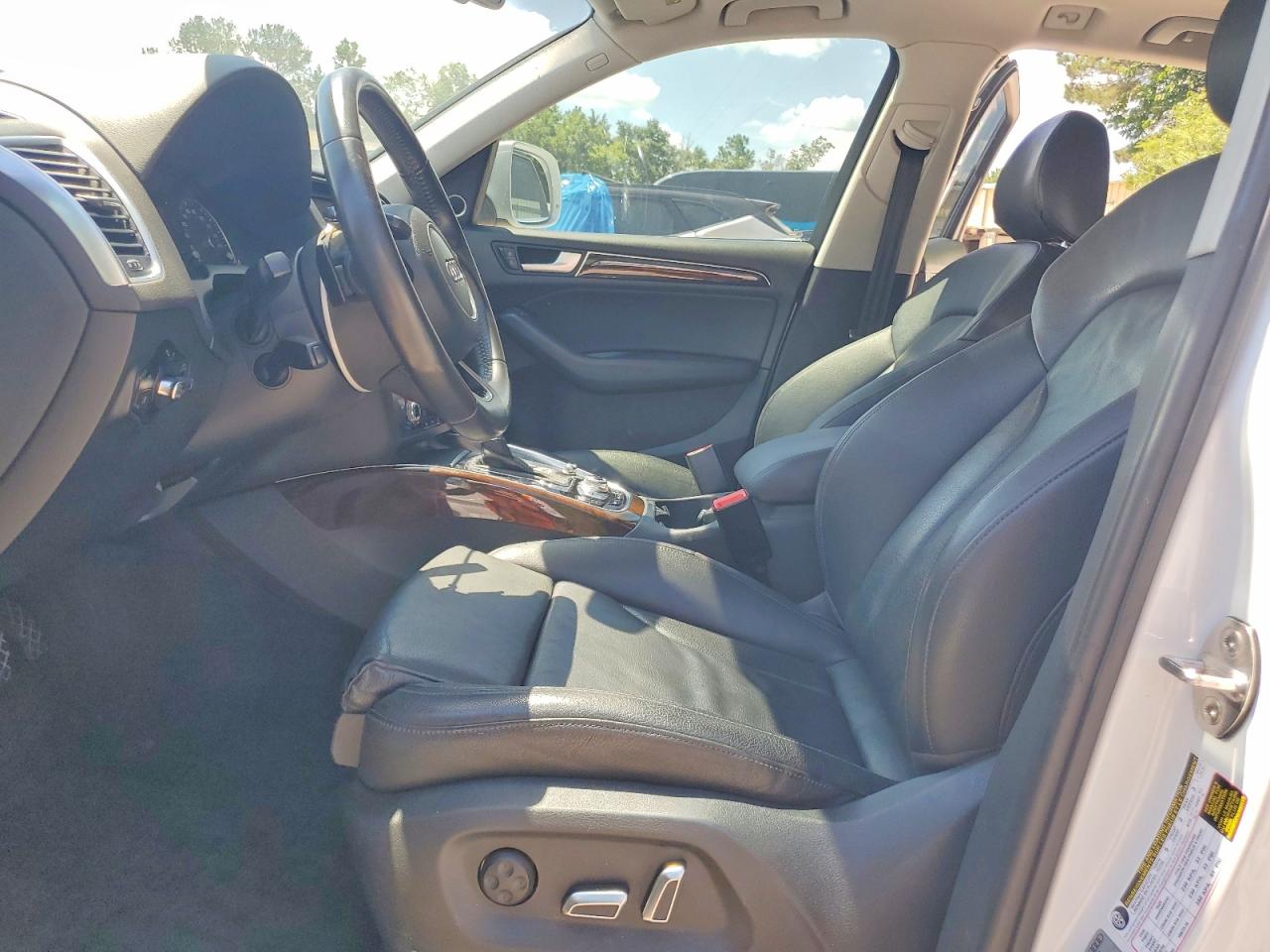 2013 Audi Q5 Premium Plus White vin: WA1DGAFP8DA062747
