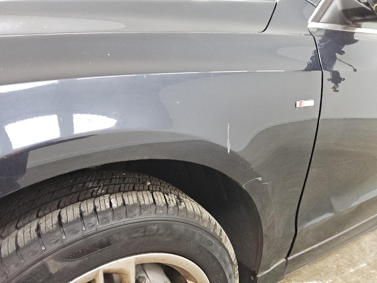 2014 Audi Q5 Premium Plus Blue vin: WA1DGAFP8EA062071 Damage: Left Front Fender, Multiple Dents/Paint Damage, 3