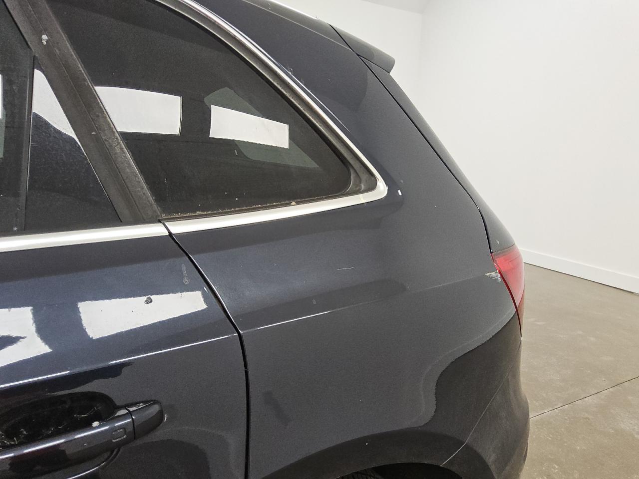 2014 Audi Q5 Premium Plus Blue vin: WA1DGAFP8EA062071 Damage: Left Qtr Panel, Heavy Scratch, 3 To 4 Inches