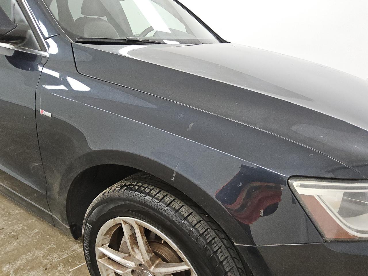 2014 Audi Q5 Premium Plus Blue vin: WA1DGAFP8EA062071 Damage: Right Front Fender, Heavy Scratch, 2 To 3 Inches