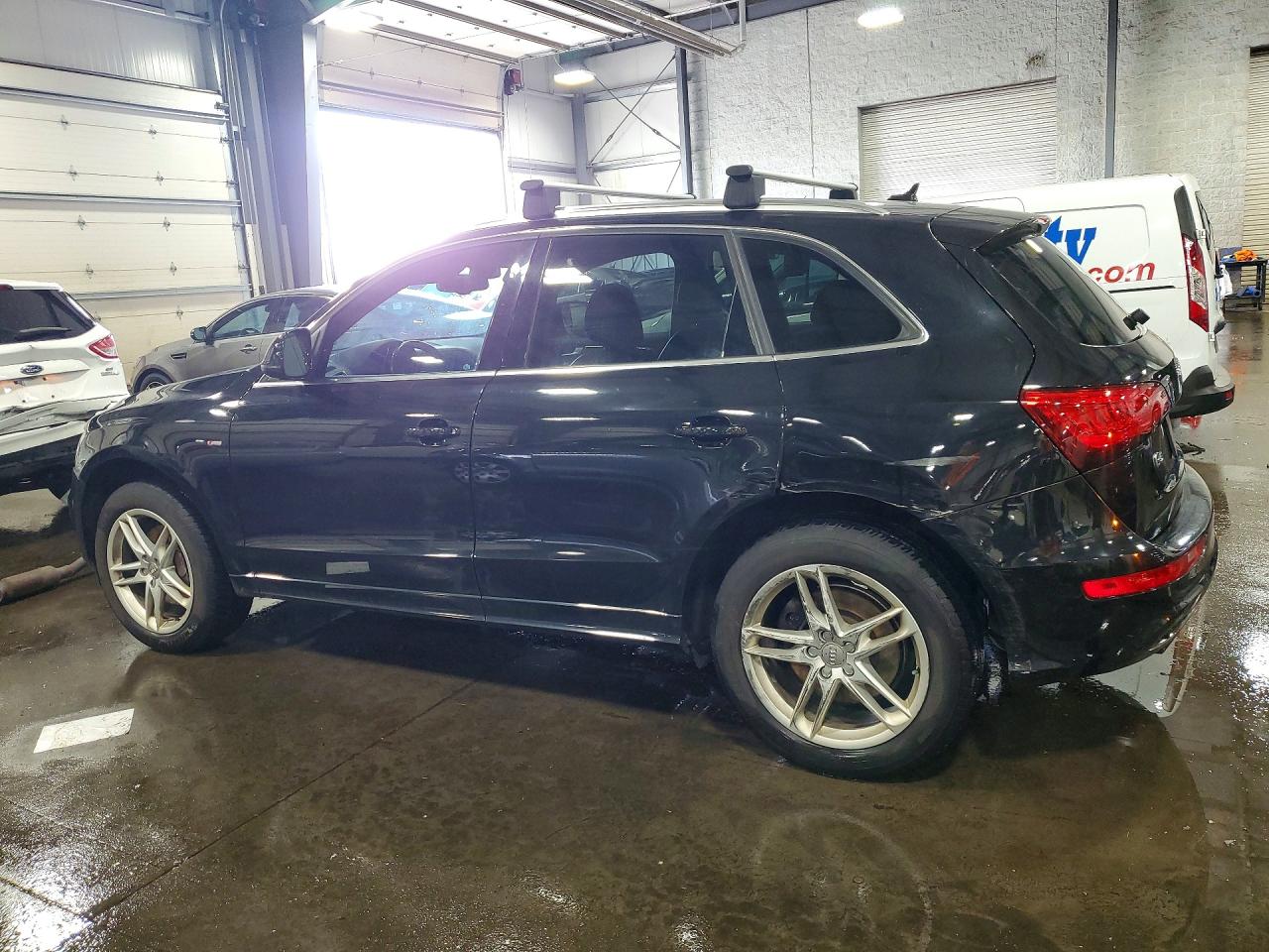 2014 Audi Q5 Premium Plus Черный vin: WA1DGAFP8EA117716