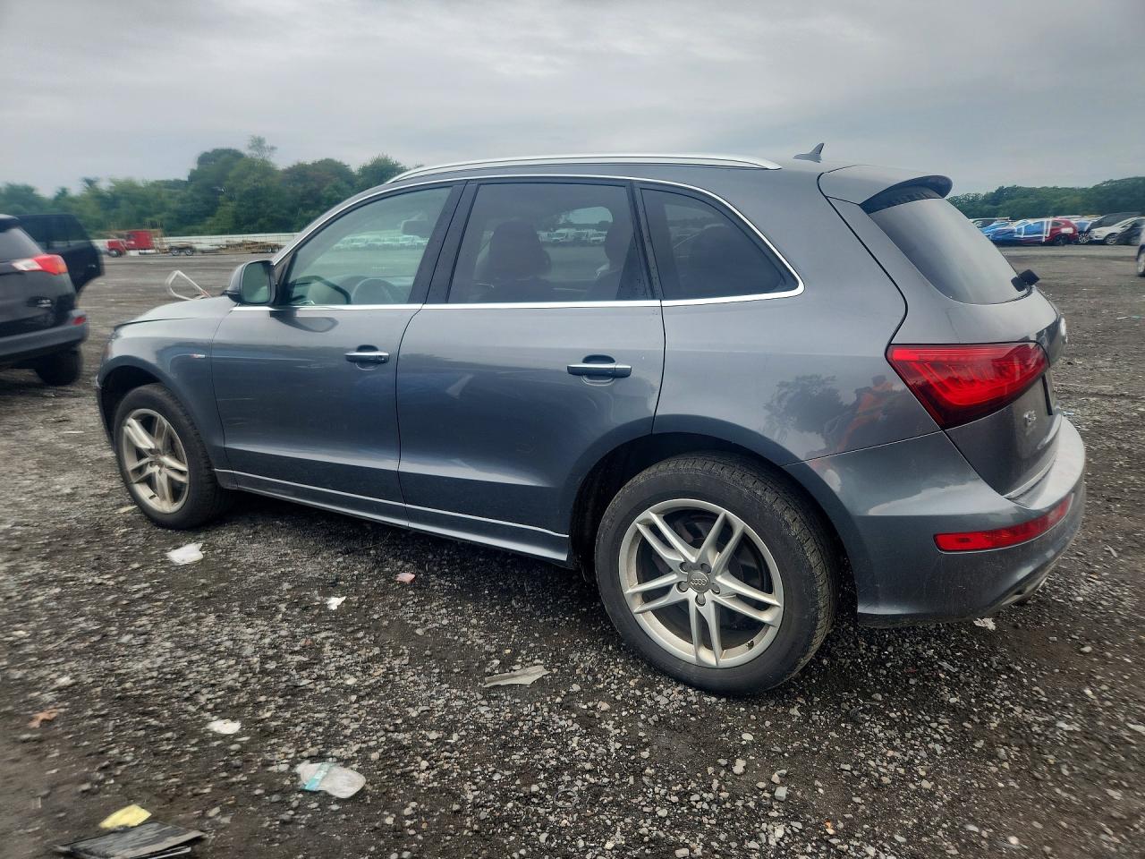 2015 Audi Q5 Premium Plus Gray vin: WA1DGAFP8FA041058