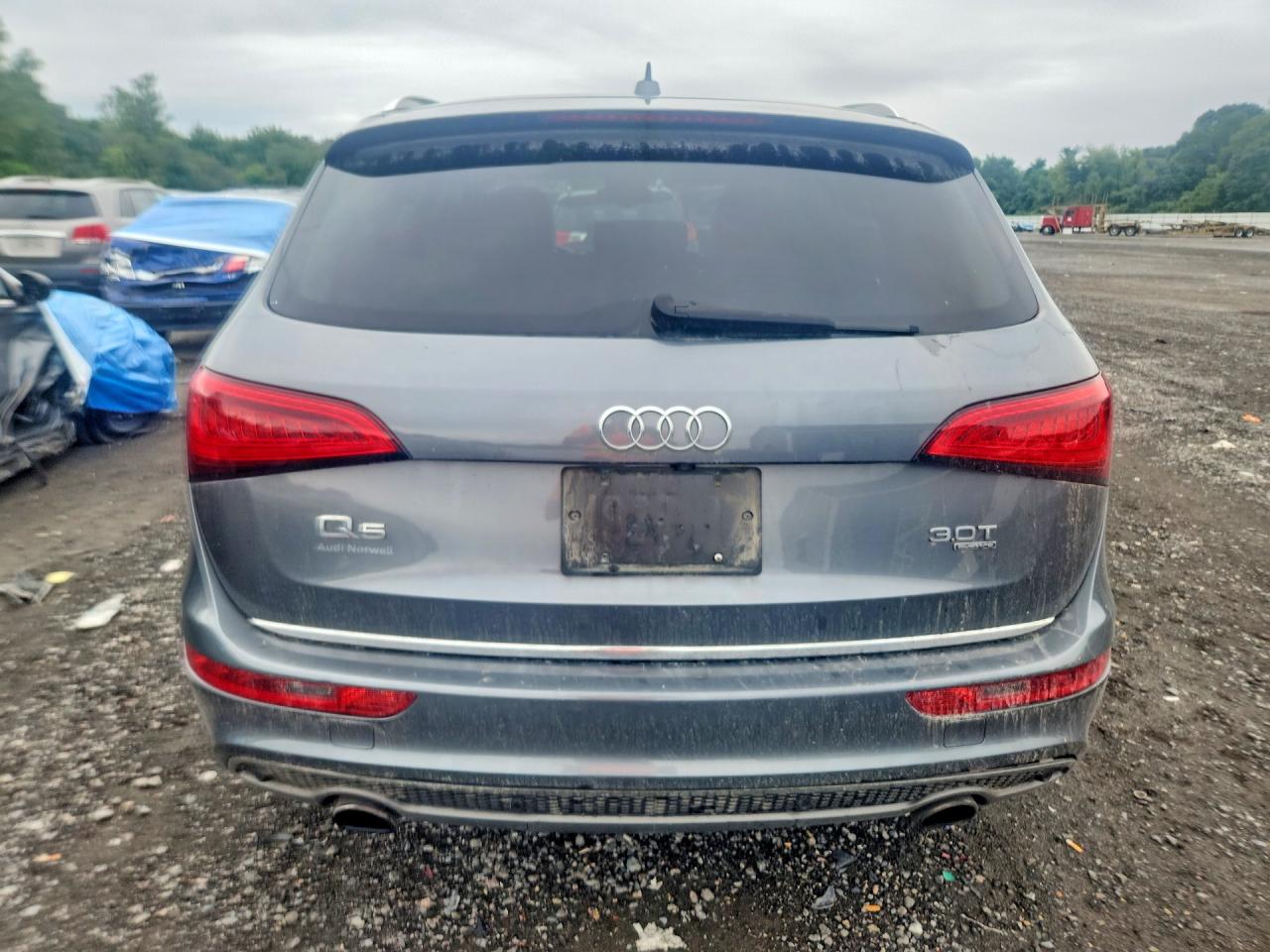 2015 Audi Q5 Premium Plus Gray vin: WA1DGAFP8FA041058