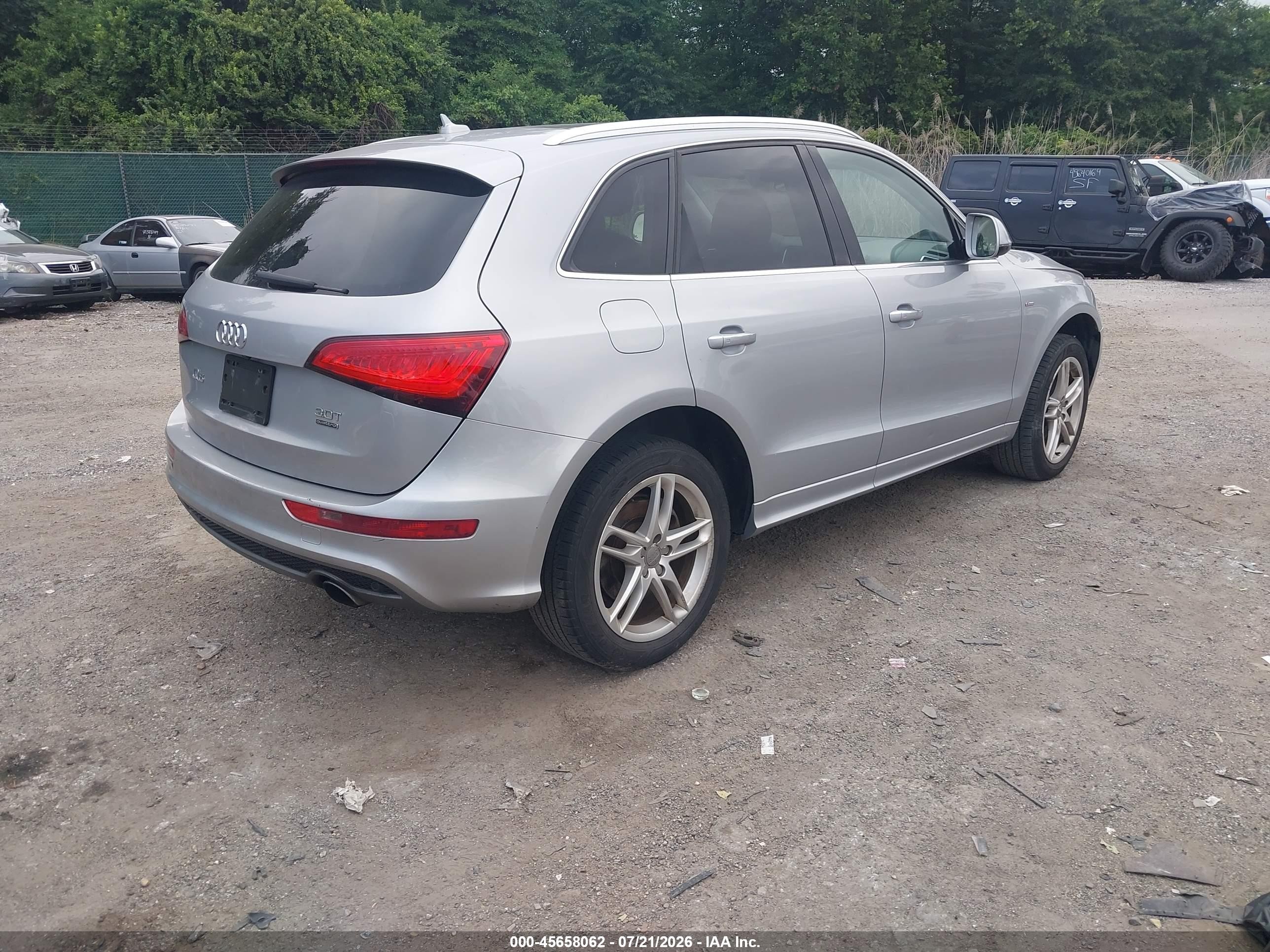 2015 Audi Q5 3.0t Premium Plus Silver vin: WA1DGAFP8FA102408