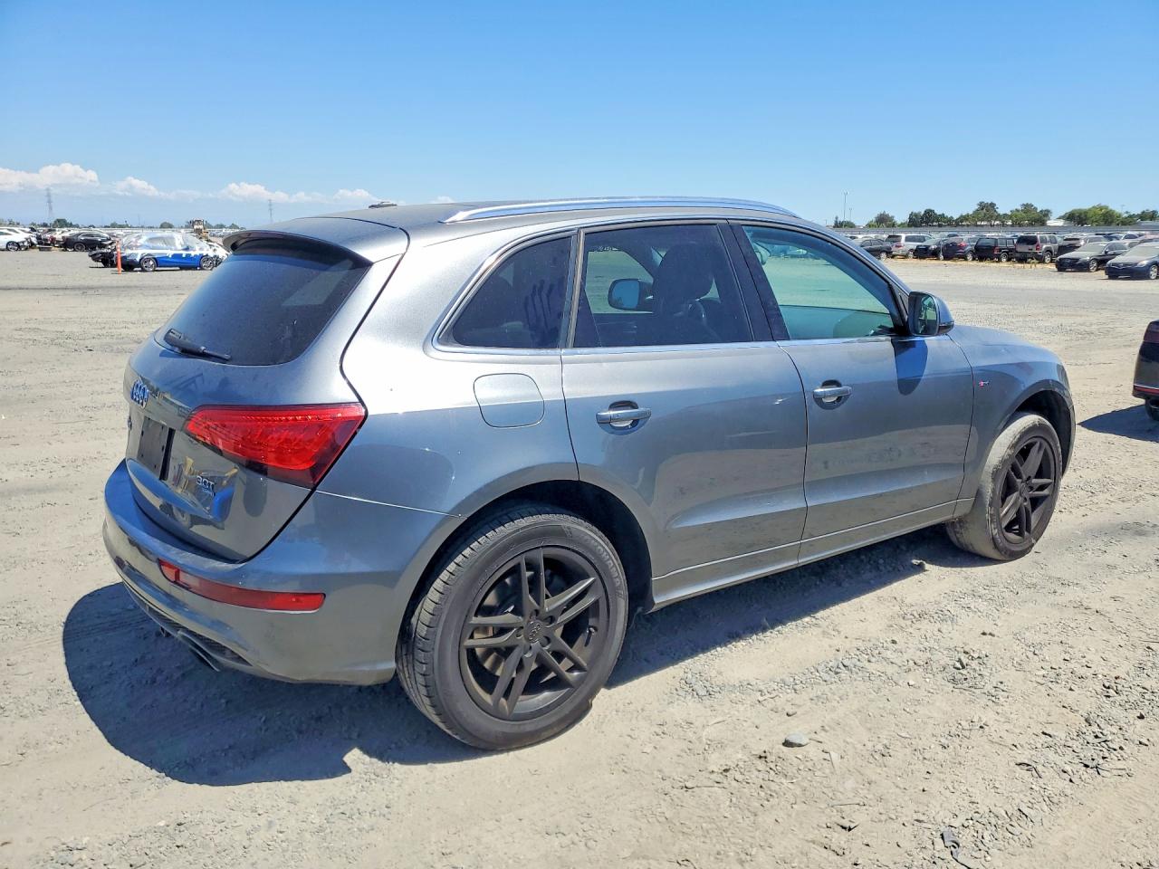 2013 Audi Q5 Premium Plus Gray vin: WA1DGAFP9DA040949